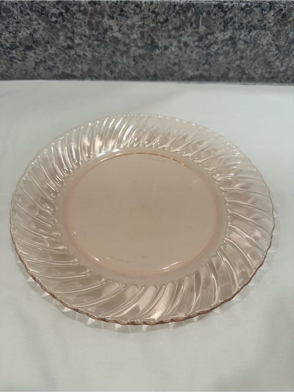 Vintage Fortecrisa Mexico Pink Swirl 9” Luncheon Plate